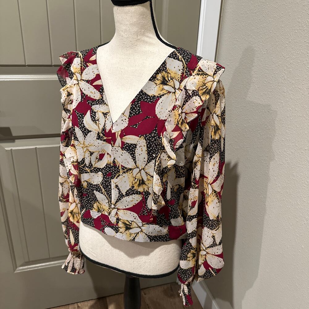Bar III Floral V-Neck Blouse sz XL